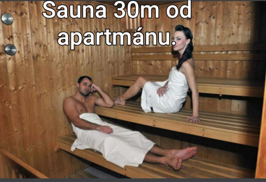 Apartmany Centro & Jacuzzi Piest'any Eksteriør billede