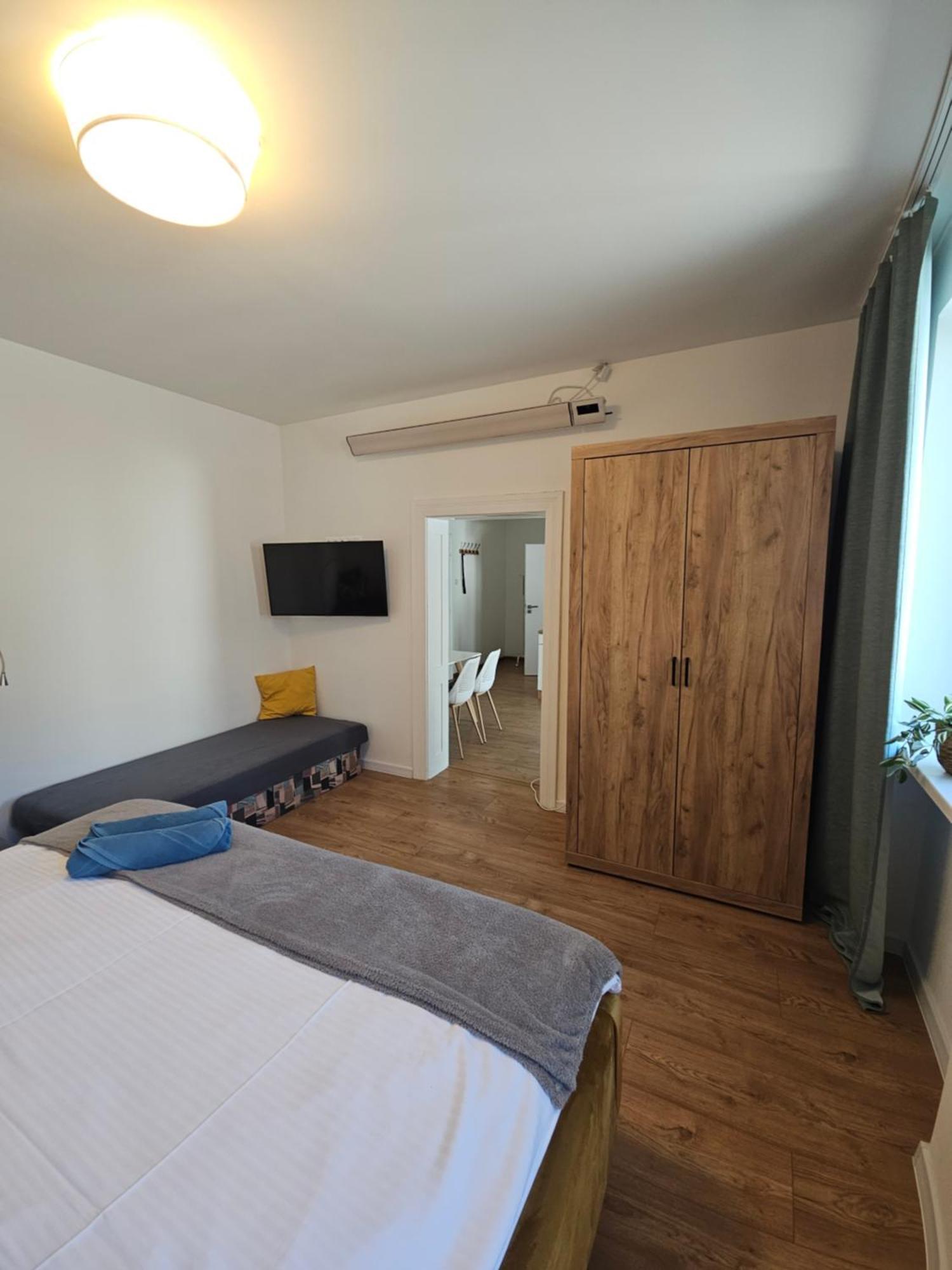 Apartmany Centro & Jacuzzi Piest'any Eksteriør billede